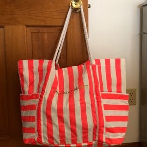 VS Beach Bag! ☀️